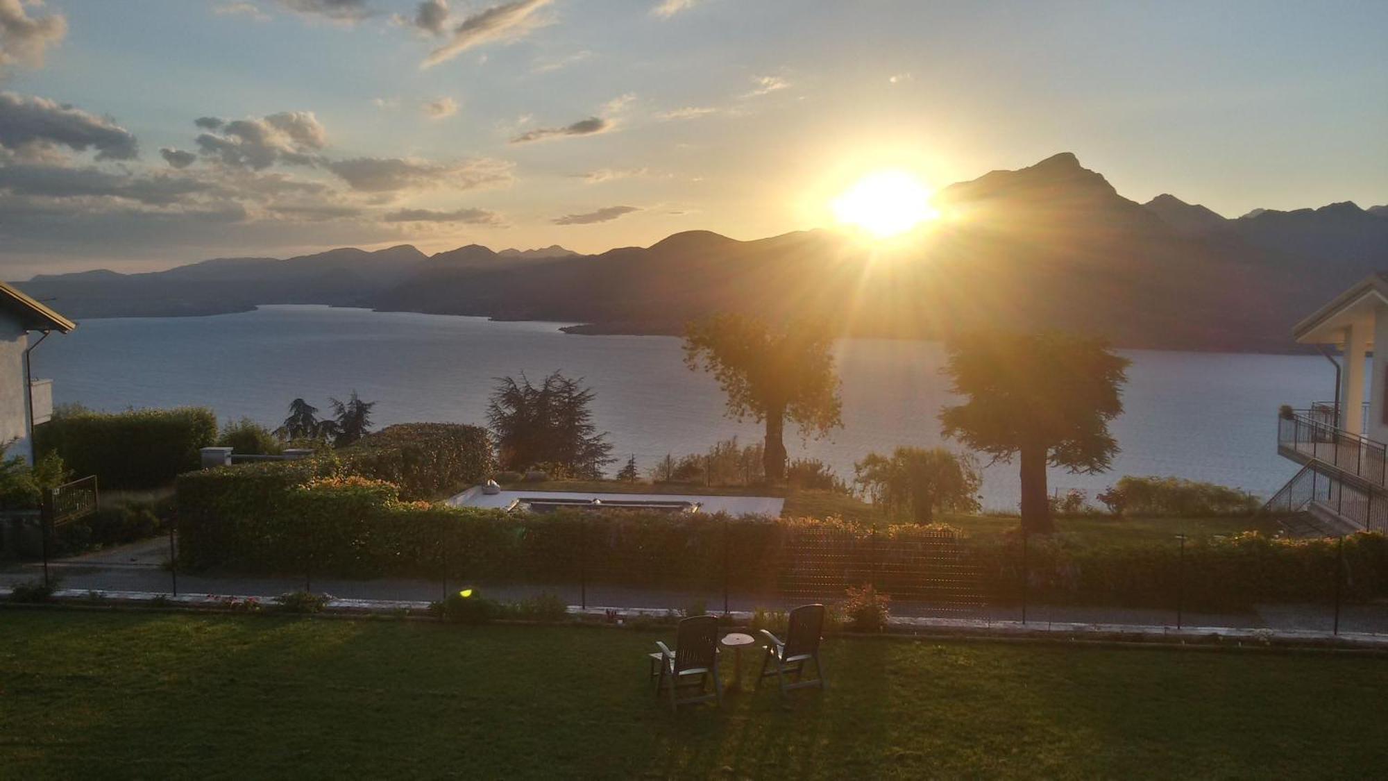Wohnung Zanetti Mit Blick Aufs Wasser San Zeno di Montagna Zewnętrze zdjęcie