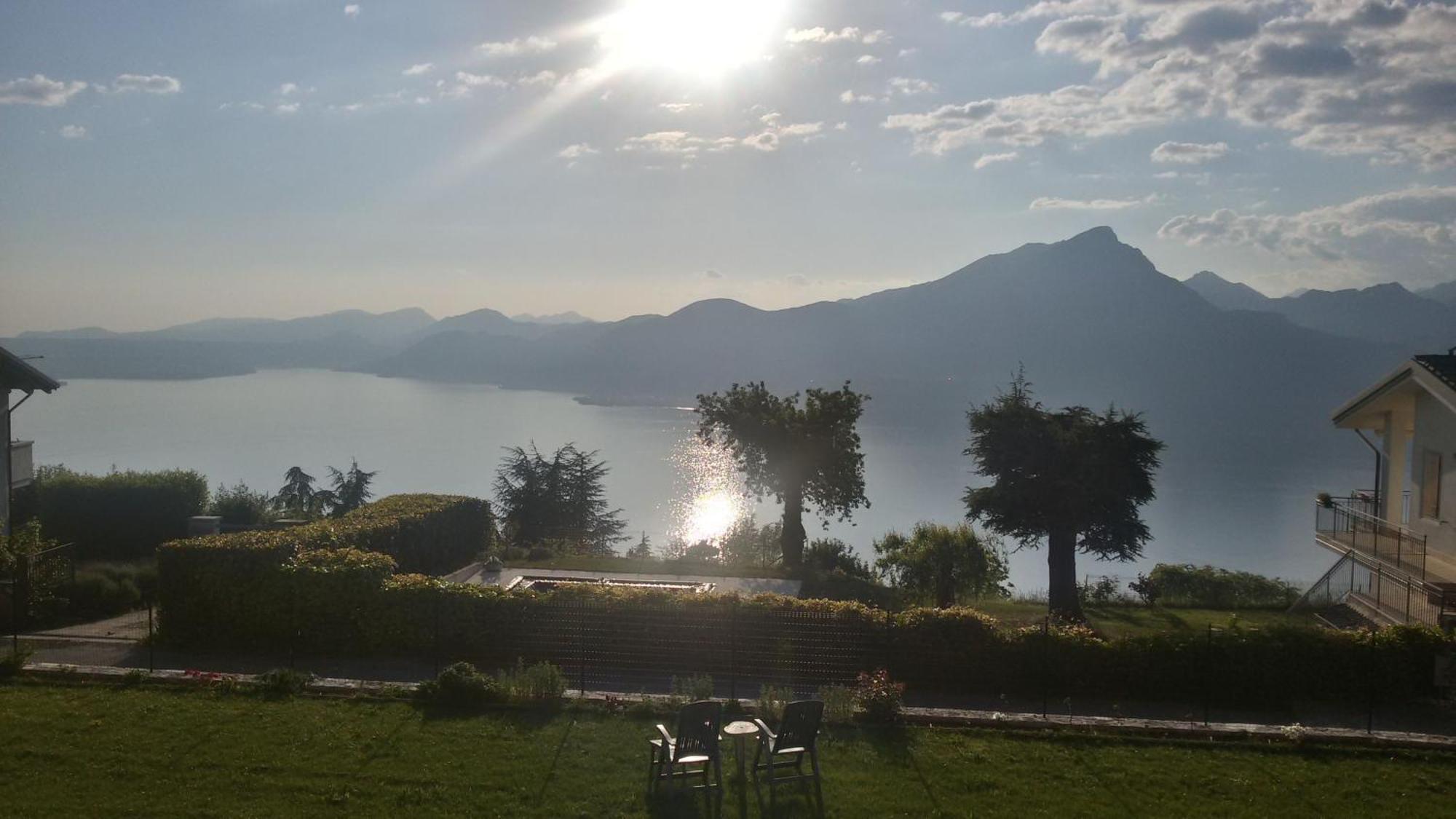 Wohnung Zanetti Mit Blick Aufs Wasser San Zeno di Montagna Zewnętrze zdjęcie
