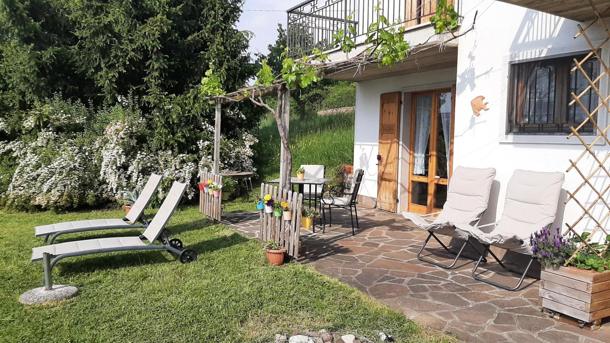 Wohnung Zanetti Mit Blick Aufs Wasser San Zeno di Montagna Zewnętrze zdjęcie